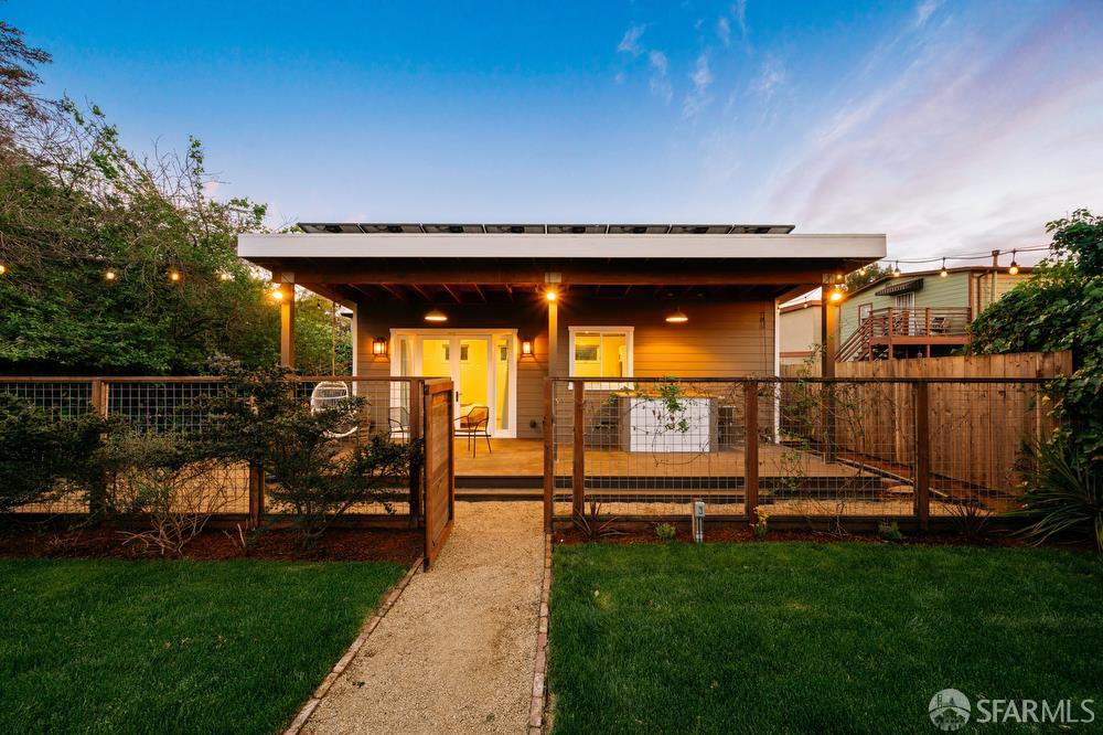 1610 Oregon Street Berkeley, CA 94703 - Photo 8 of 68