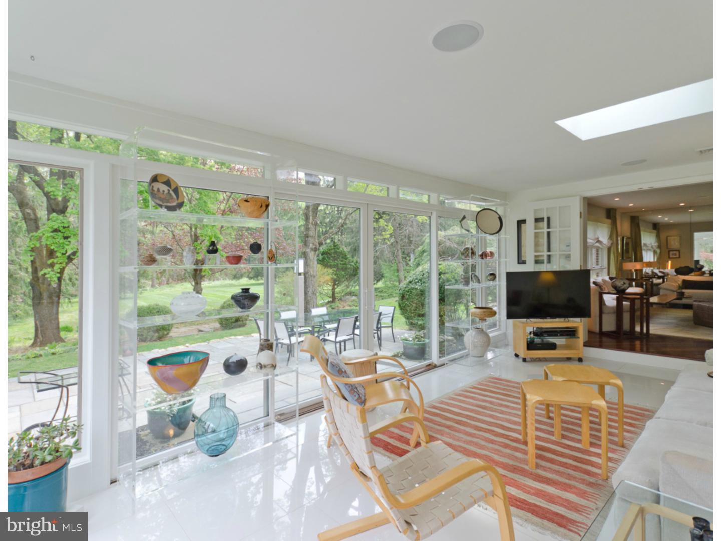 2771 Farr Road Emmaus, PA 18049 - Photo 8 of 21 Gallery Image 8