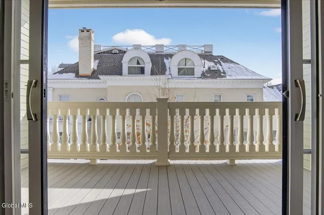 $935,000 | 46 Union Avenue, Unit 205, Saratoga Springs, NY 12866