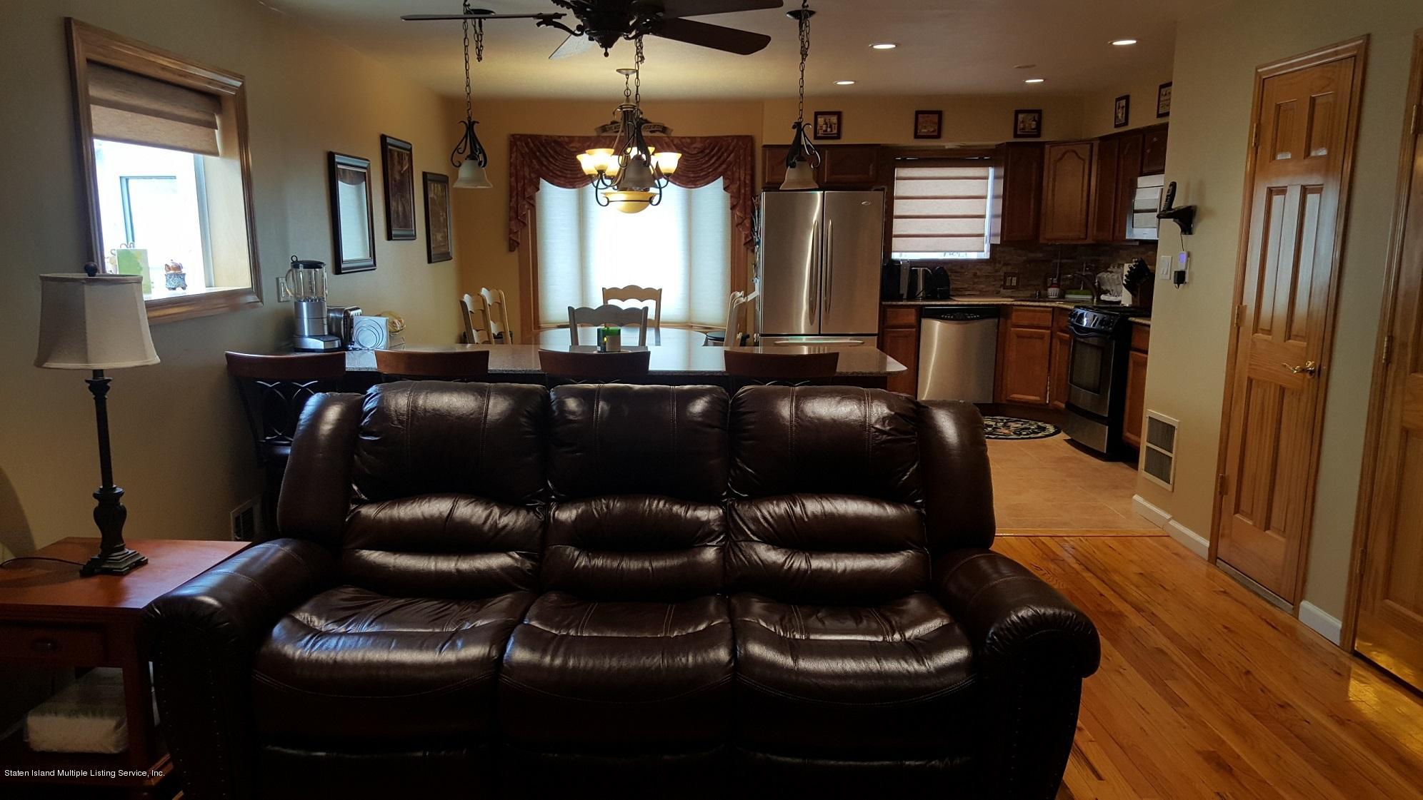 19 Middle Loop Road Staten Island, NY 10308 - Photo 15 of 33 15