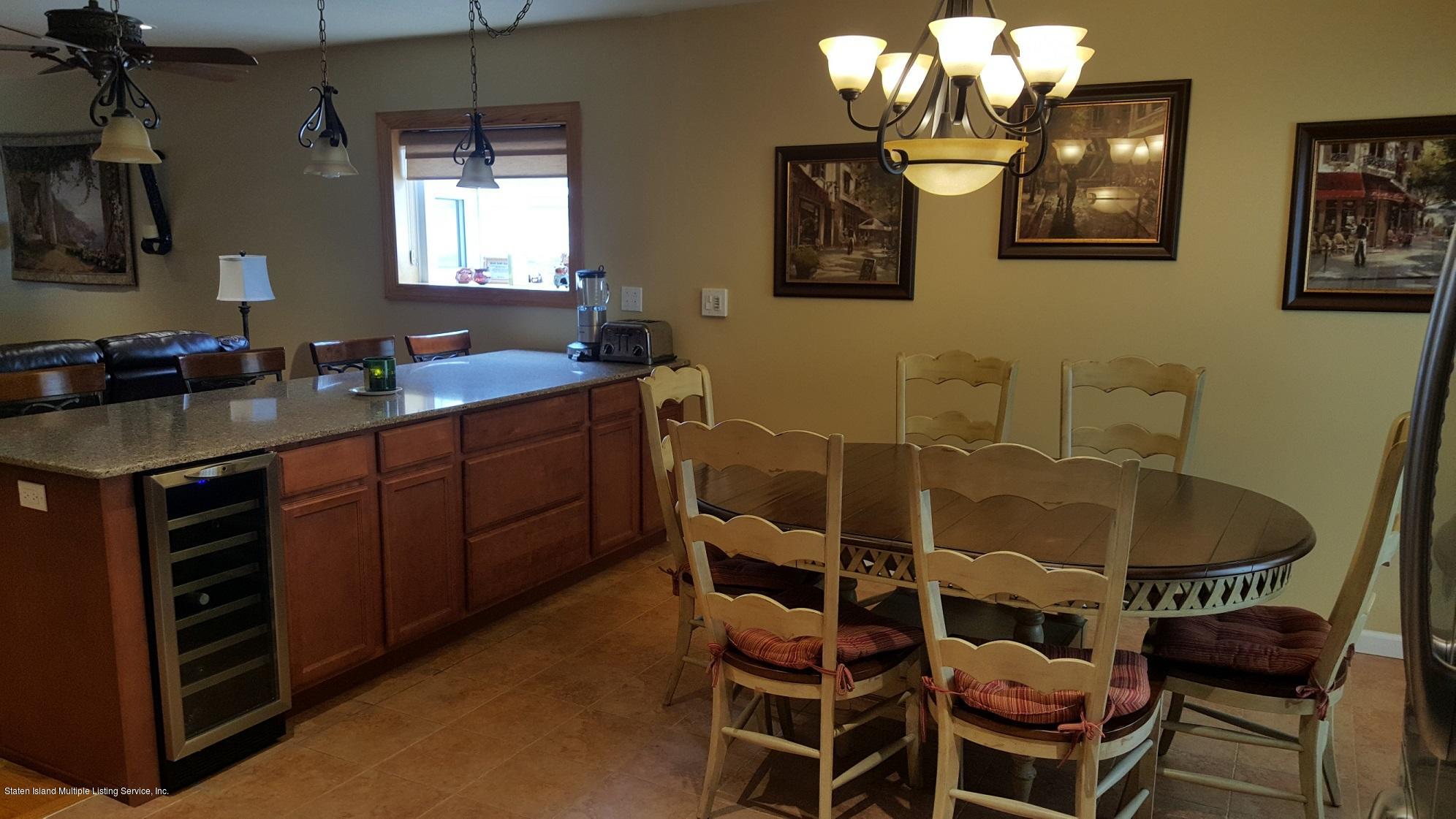 19 Middle Loop Road Staten Island, NY 10308 - Photo 18 of 33 18