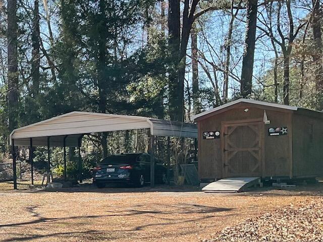 425 Ravenwood Road Walterboro, SC 29488 - Photo 38 of 49 Shed Conveys