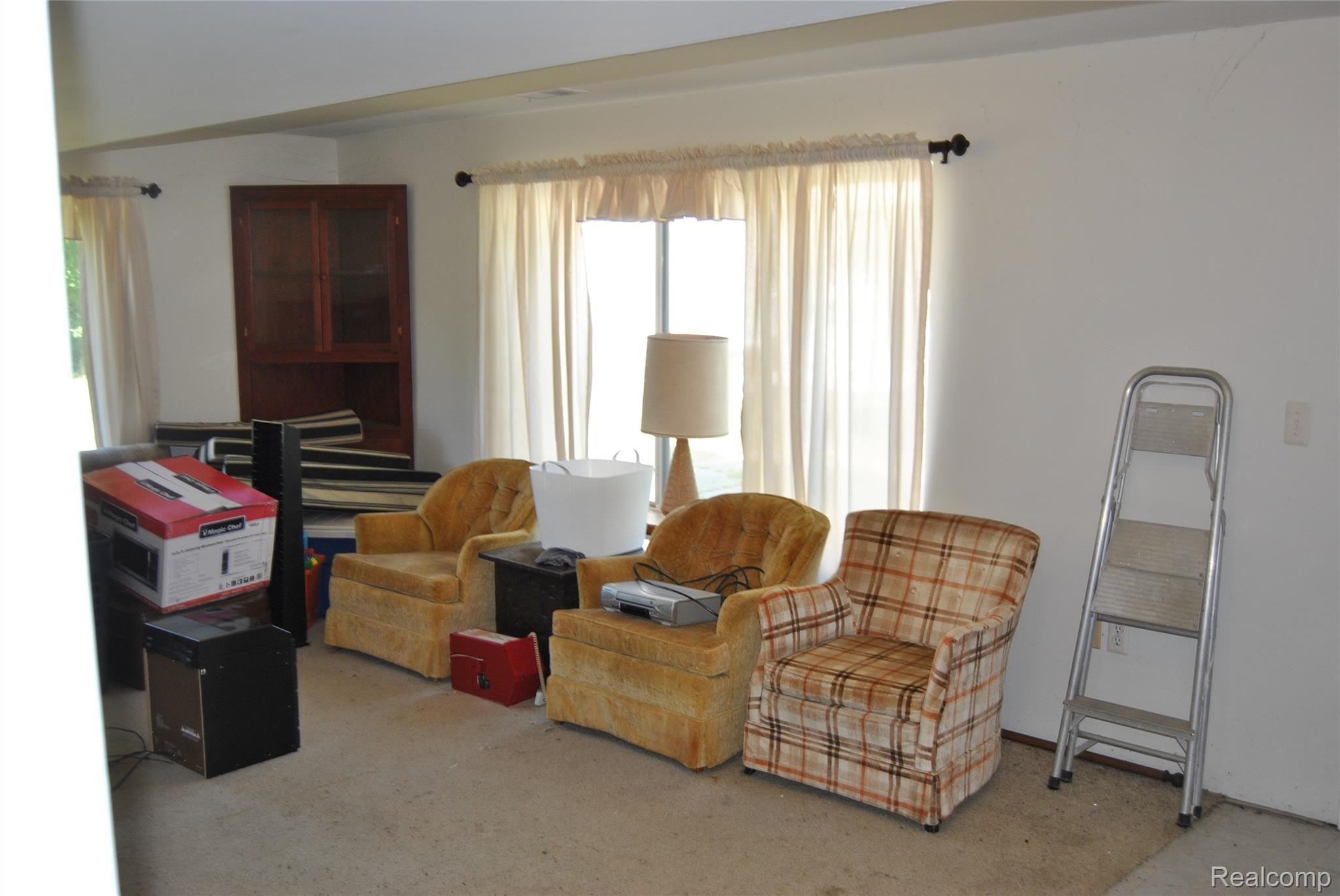 3055 Snoblin Road North Branch, MI 48461 - Photo 15 of 15 DSC_0288.JPG