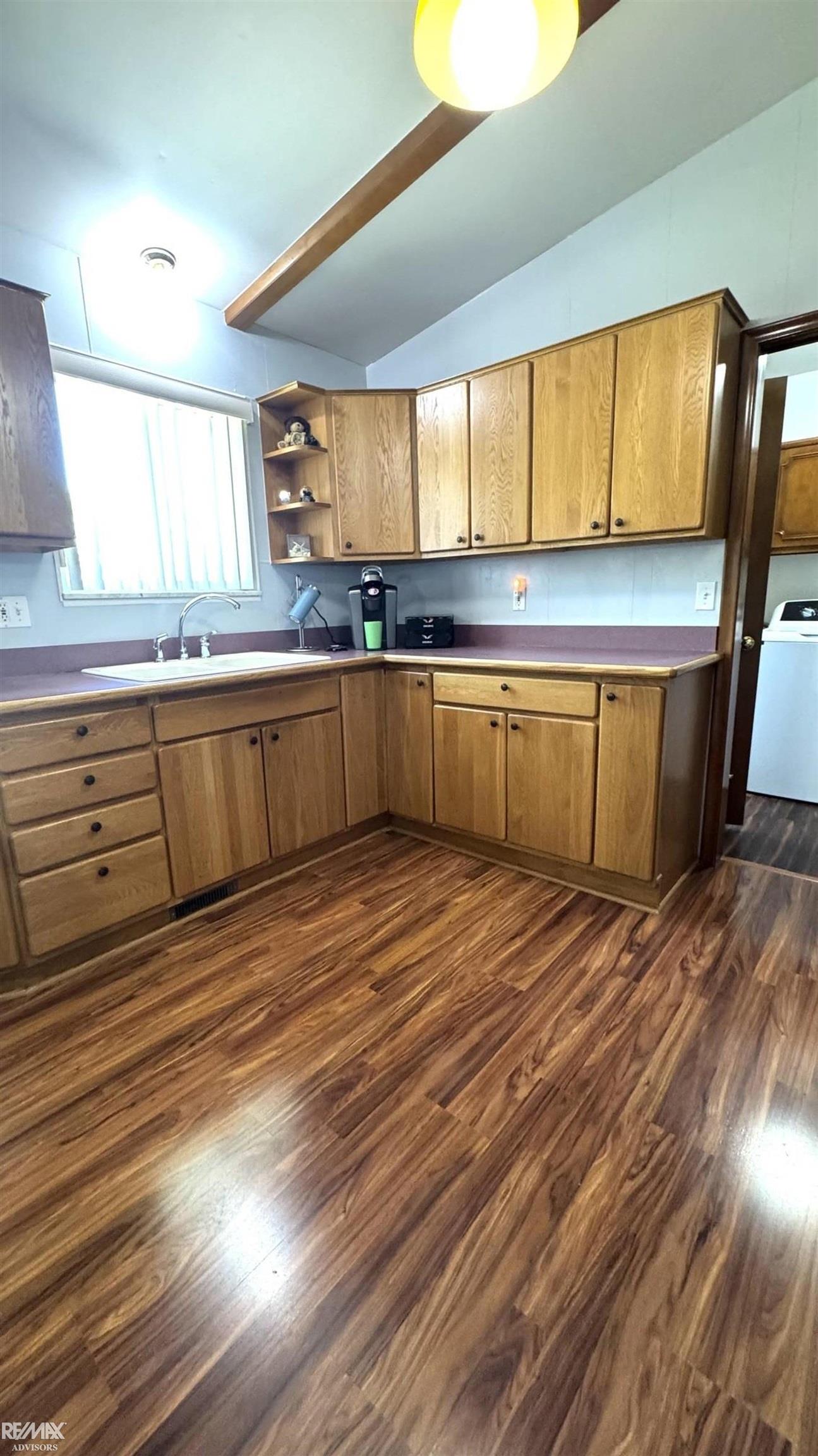 26450 South River Road Harrison Township, MI 48045 - Photo 7 of 19