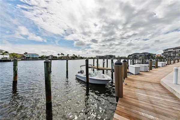 $6,000 | 591 Seaview Court, Unit A306, Marco Island, FL 34145