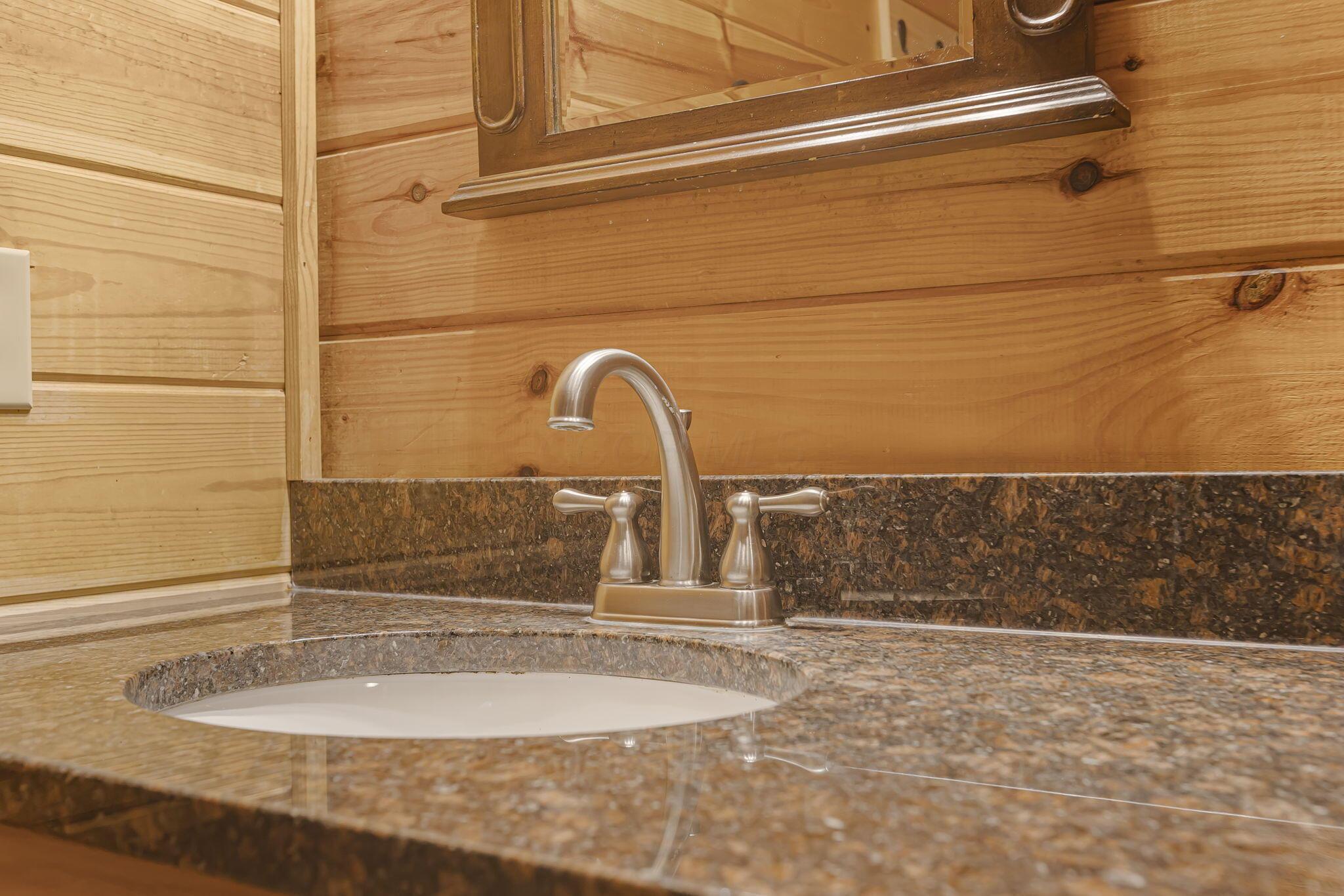 19475 Linden Road Logan, OH 43138 - Photo 51 of 94 Bathroom