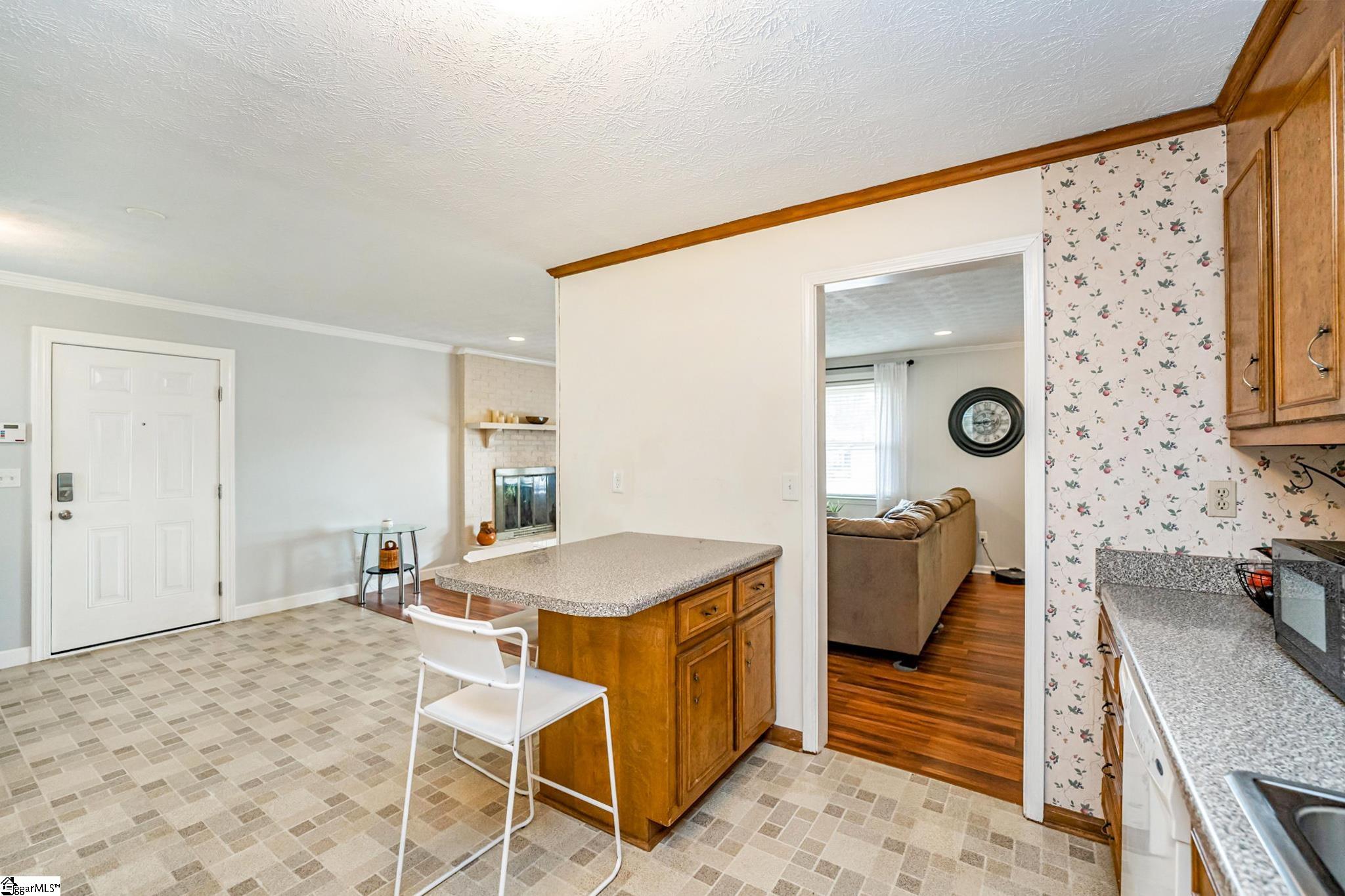 12 State Rd S-23-591 Greenville, SC 29617 - Photo 15 of 36 Gallery Image 15