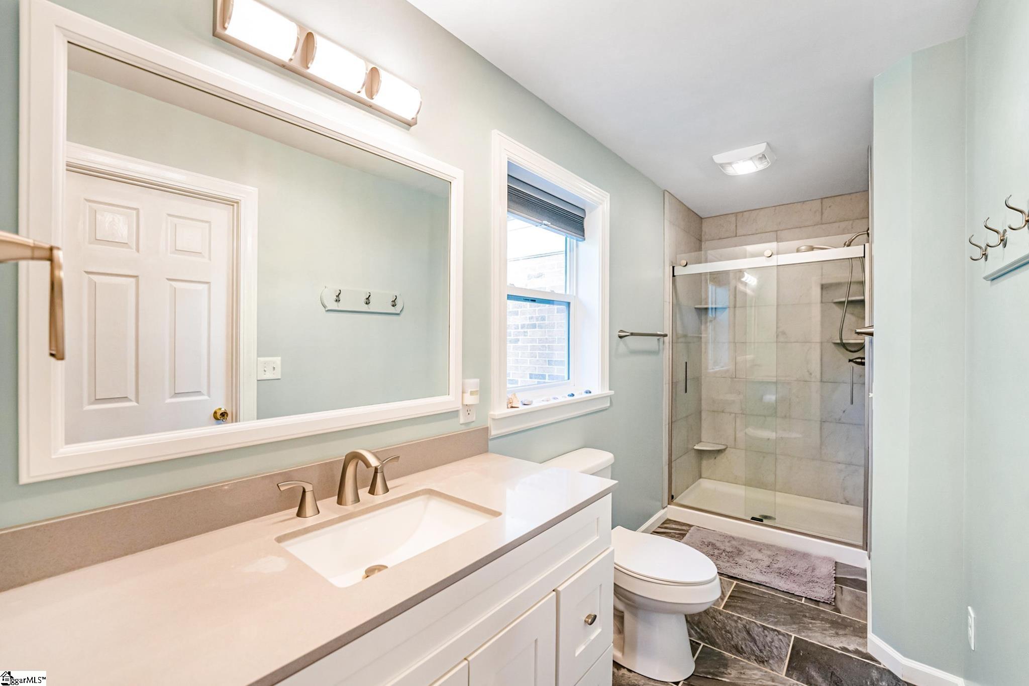 12 State Rd S-23-591 Greenville, SC 29617 - Photo 19 of 36 Gallery Image 19