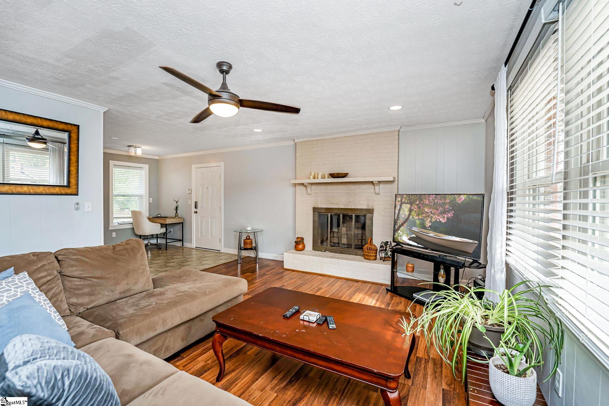 12 State Rd S-23-591 Greenville, SC 29617 - Photo 10 of 36 Gallery Image 10