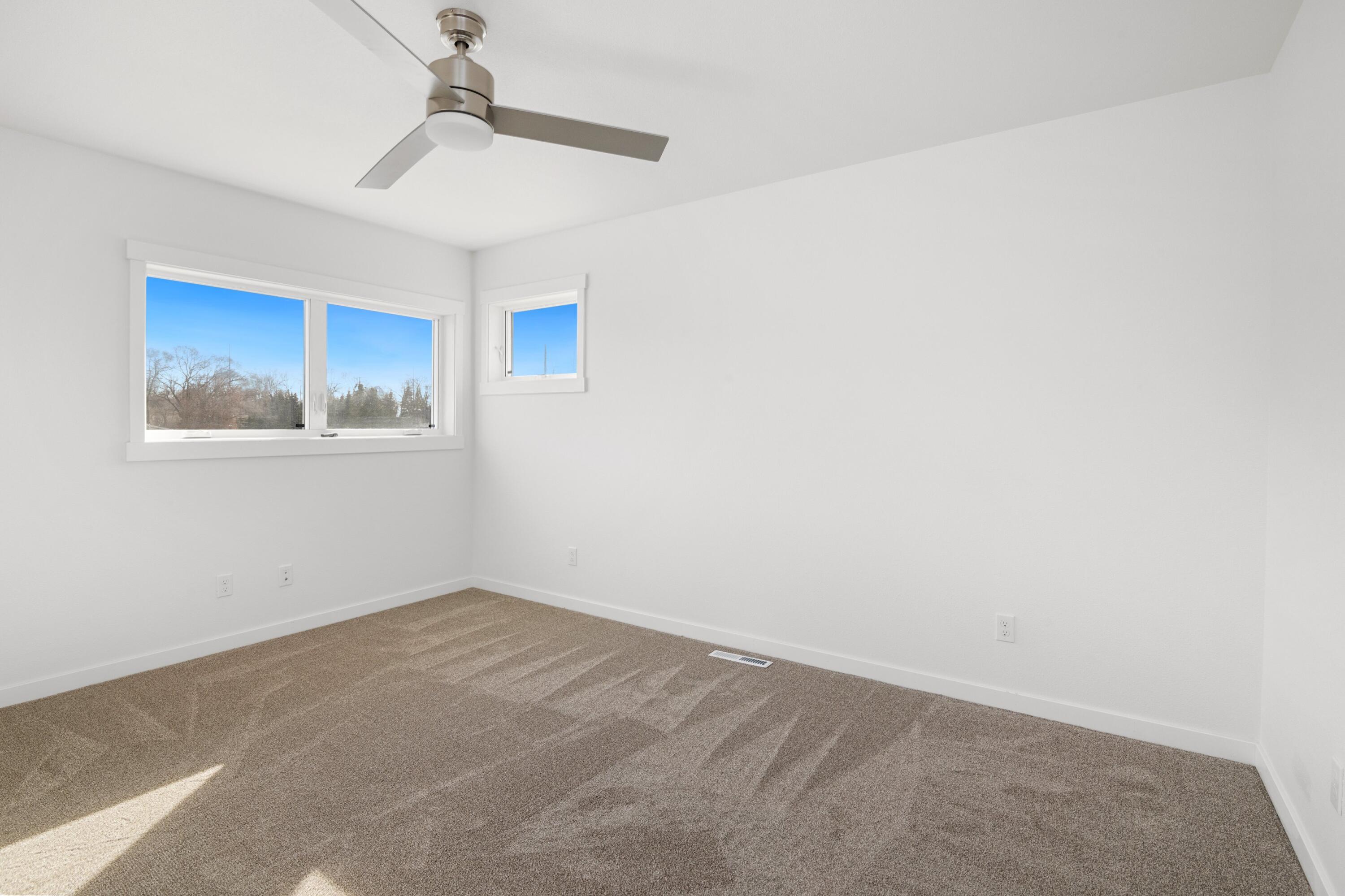 1200 Sween Drive, Unit 2 Holmen, WI 54636 - Photo 22 of 41 28 BEDROOM 3