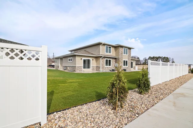 $389,900 | 1200 Sween Drive, Unit 2, Holmen, WI 54636