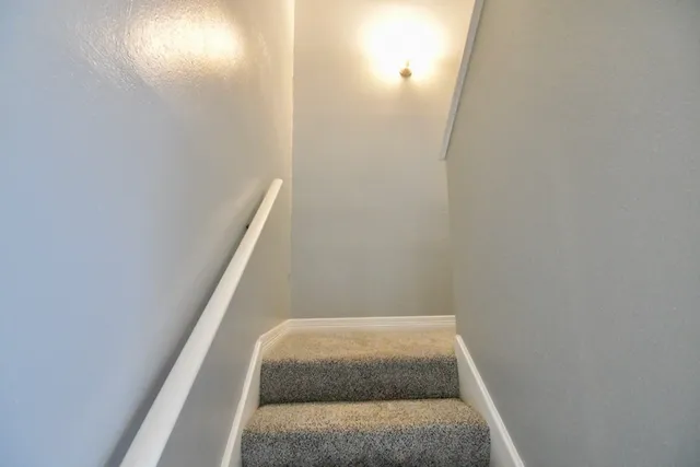 $175,000 | 6331 Creekbend Drive, Unit 88, Houston, TX 77096