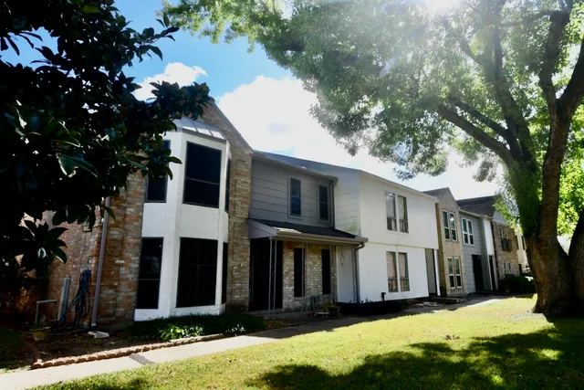 $175,000 | 6331 Creekbend Drive, Unit 88, Houston, TX 77096