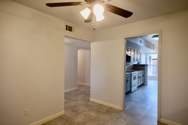 $175,000 | 6331 Creekbend Drive, Unit 88, Houston, TX 77096