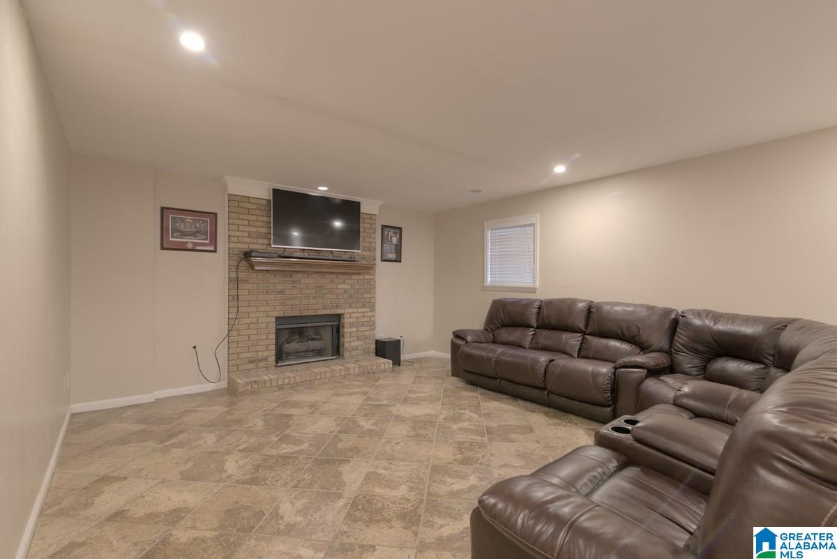 1112 Red Oak Circle Fairfield, AL 35064 - Photo 17 of 20