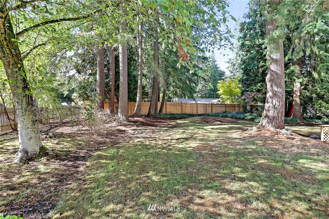 208 215th Street Southeast Bothell, WA 98021 - Photo 18 of 19