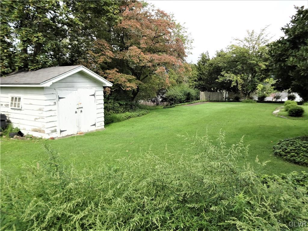 646 Blue Ridge Avenue Bangor, PA 18013 - Photo 5 of 43 Utility shed