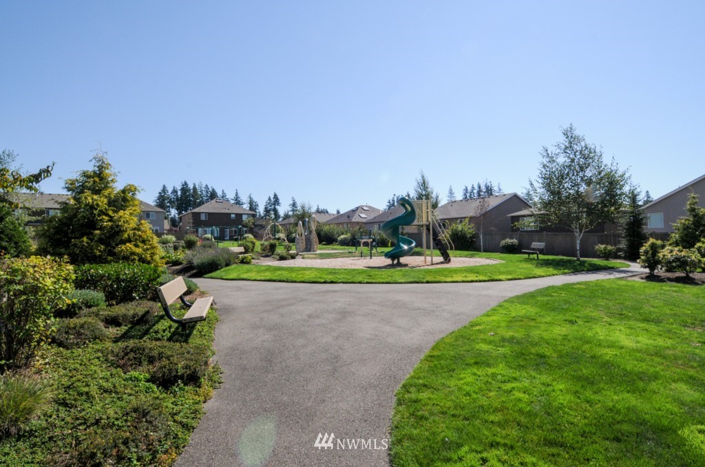 18015 28th Drive Southeast Bothell, WA 98012 - Photo 17 of 19 Gallery Image 17