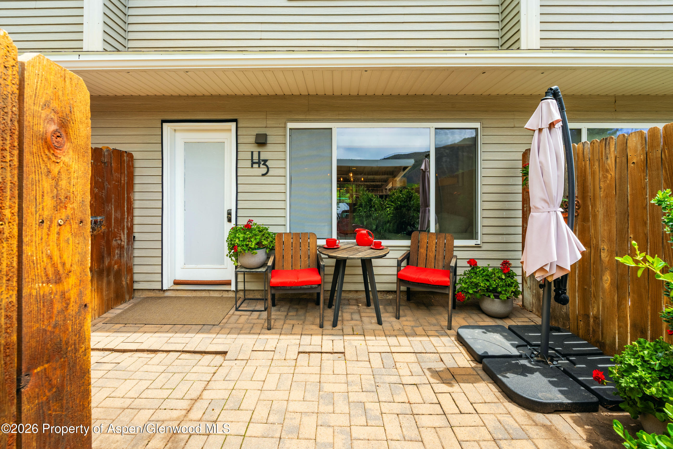 323 Park Avenue, Unit H3 Basalt, CO 81621 - Photo 13 of 16 OakGroveH3_DASH00013