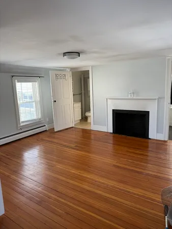 $1,750 | 198 South Main Street, Unit 2W, Acushnet, MA 02743