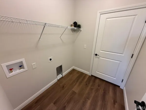 $270,000 | 1610 Theo Drive, Unit 1, Evansville, IN 47711