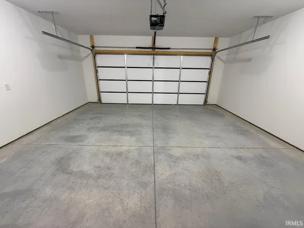 $270,000 | 1610 Theo Drive, Unit 1, Evansville, IN 47711