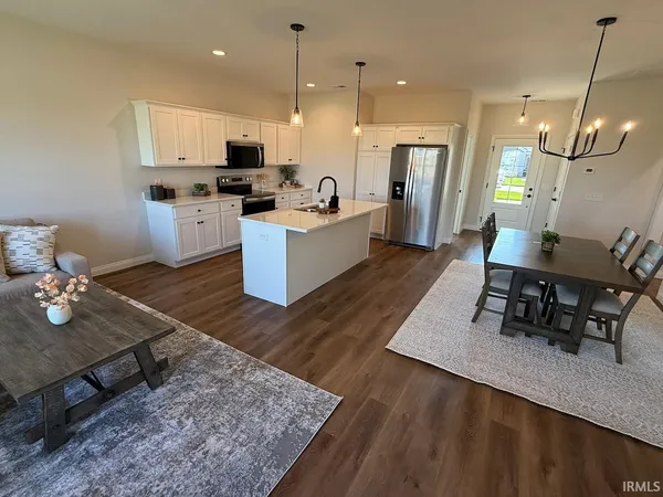 $270,000 | 1610 Theo Drive, Unit 1, Evansville, IN 47711