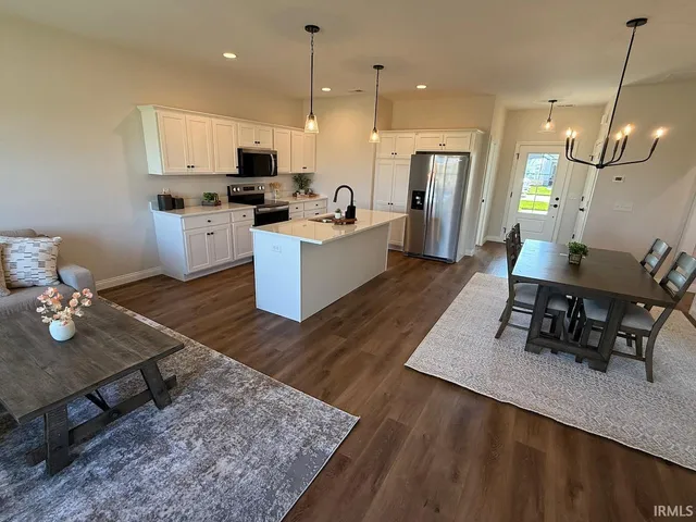 $270,000 | 1610 Theo Drive, Unit 1, Evansville, IN 47711