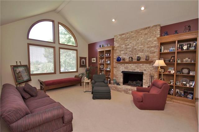 1902 Hogan Drive Springfield, TN 37172 - Photo 2 of 20 Gallery Image 2