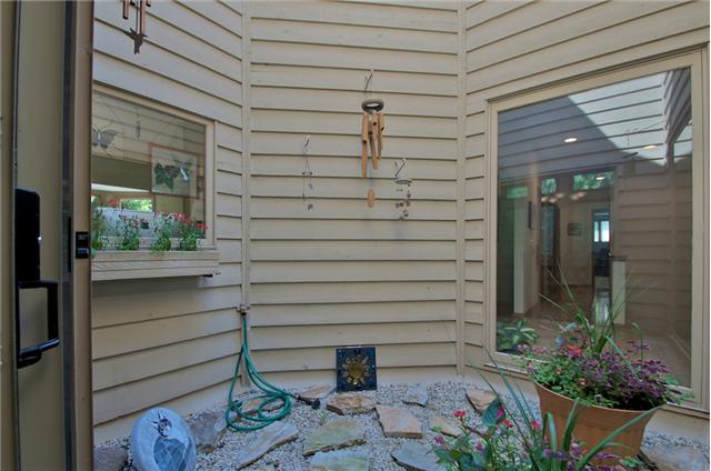 1902 Hogan Drive Springfield, TN 37172 - Photo 9 of 20 Gallery Image 9
