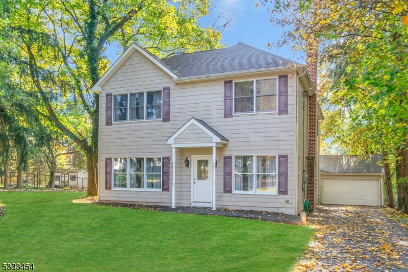 320 Ridge Boulevard Princeton, NJ 08540 - Photo 2 of 37 Gallery Image 2