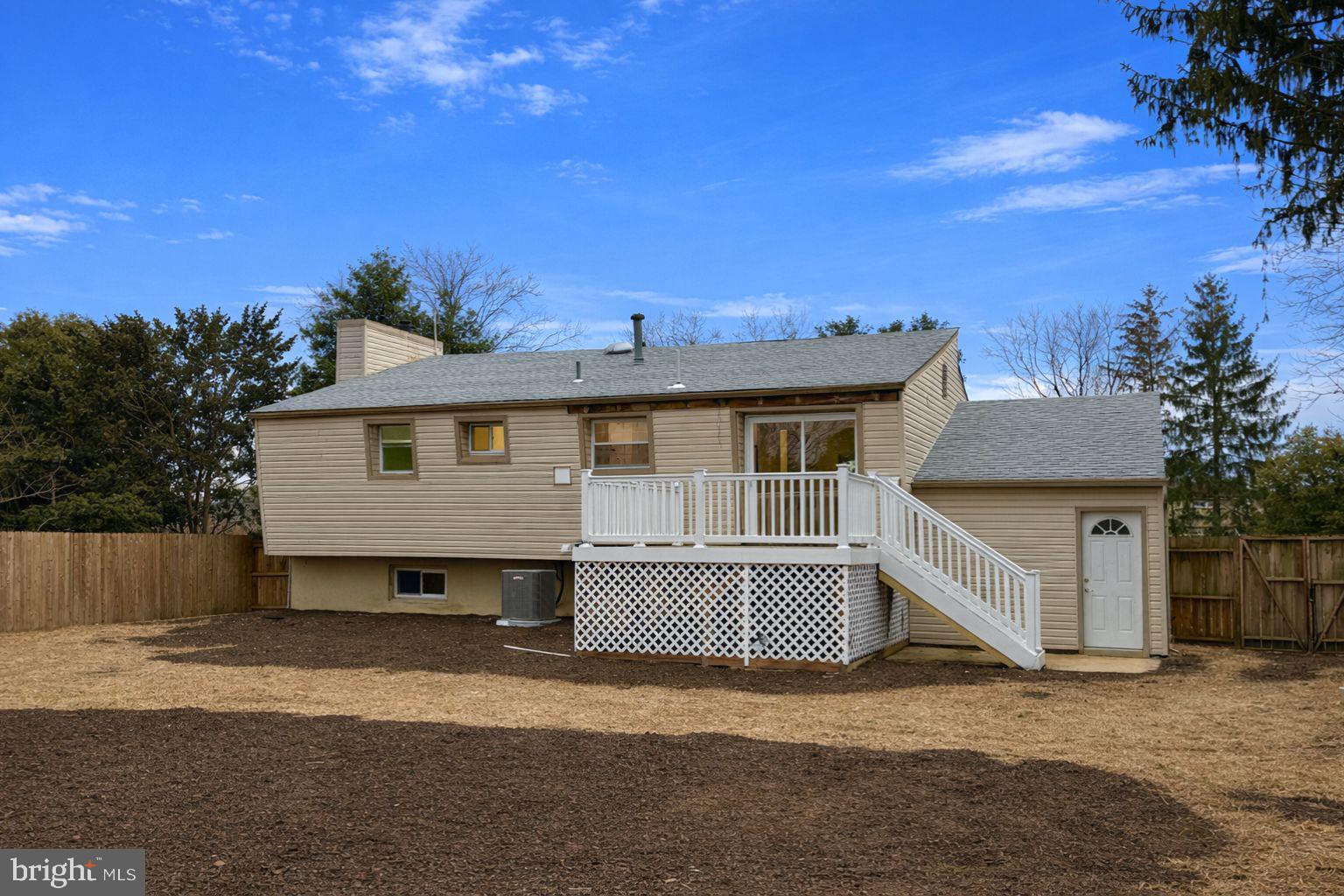 4 Altair Court Sewell, NJ 08080 - Photo 7 of 22 Large fenced rear yard!