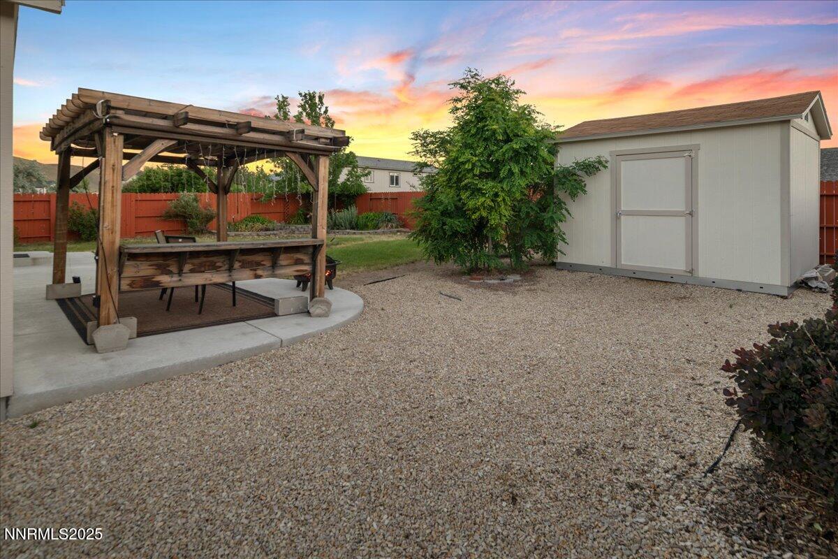 18154 Cherryleaf Court Reno, NV 89508 - Photo 10 of 50 09-DSC_0974-9