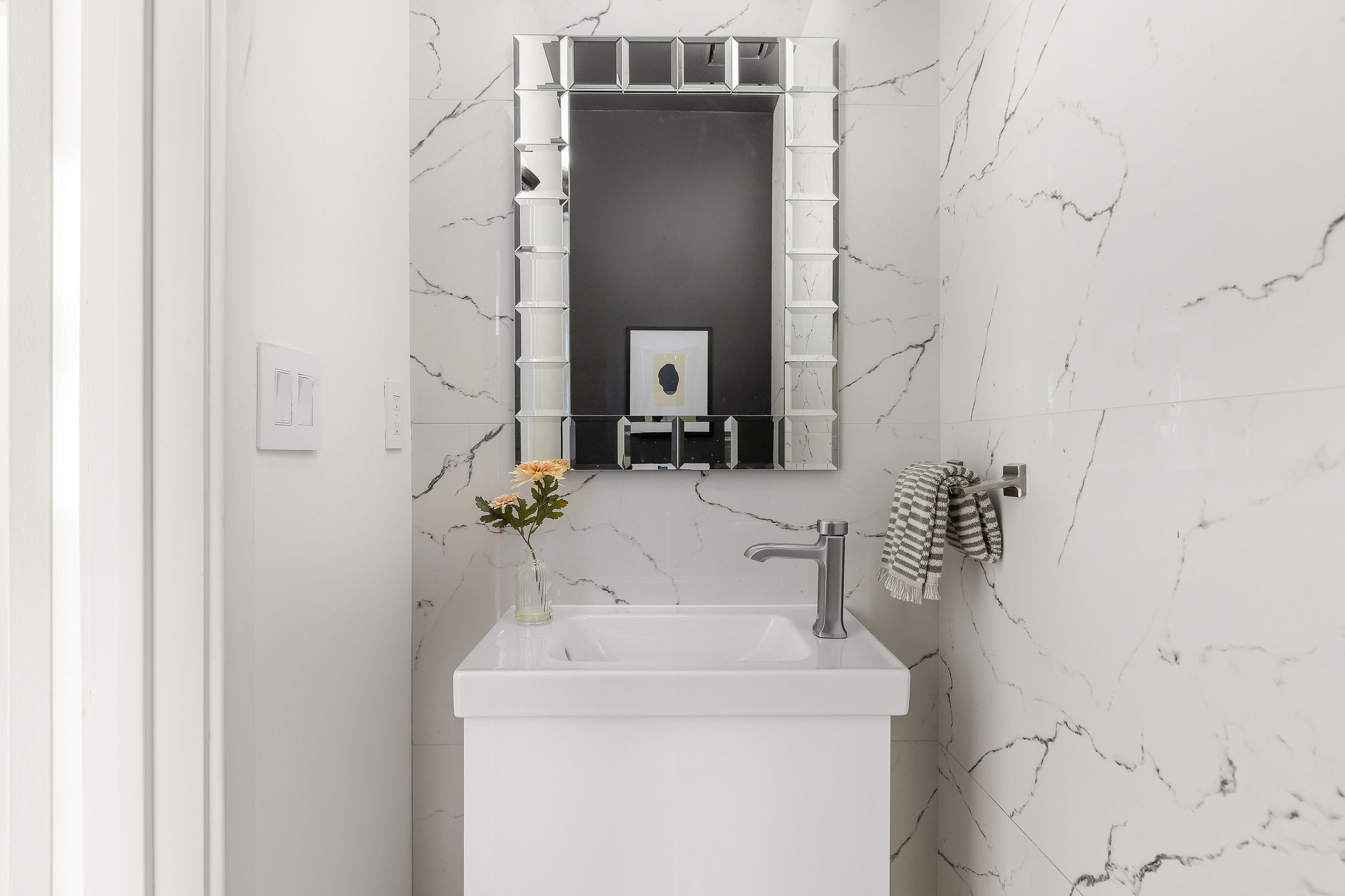 6500 Clay Allison Pass Austin, TX 78749 - Photo 20 of 39 Modern vanity with integrated rectangular sink and single-handle faucet