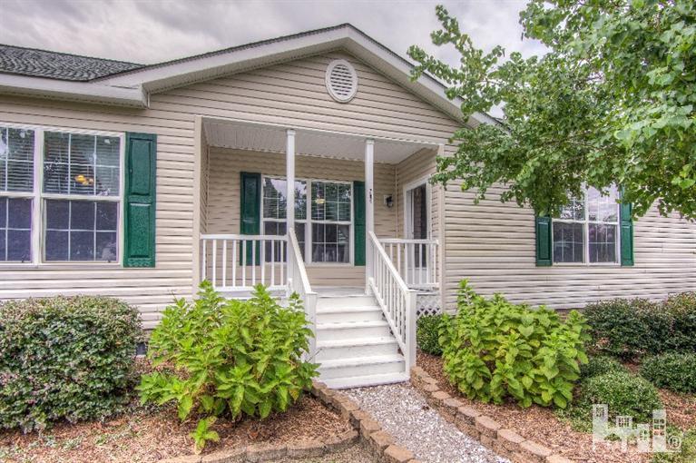 704 Ridgecrest Lane Rocky Point, NC 28457 - Photo 1 of 27 Primary Photo