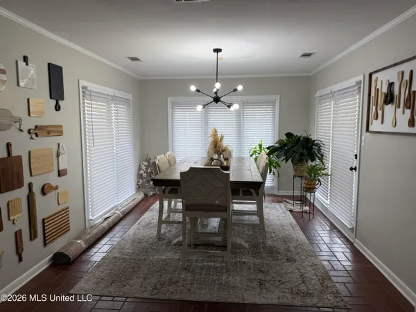 $500,000 | 2110 Carol Street, Greenville, MS 38703