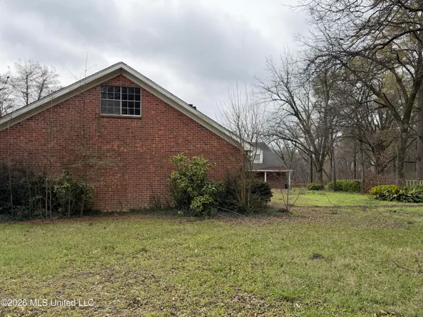 $500,000 | 2110 Carol Street, Greenville, MS 38703