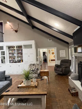 $500,000 | 2110 Carol Street, Greenville, MS 38703