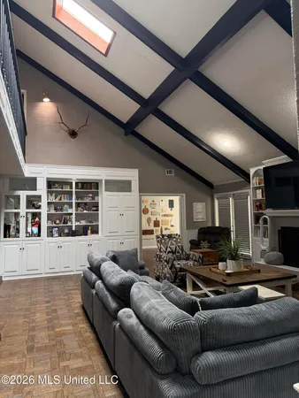 $500,000 | 2110 Carol Street, Greenville, MS 38703