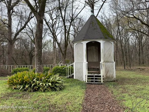 $500,000 | 2110 Carol Street, Greenville, MS 38703