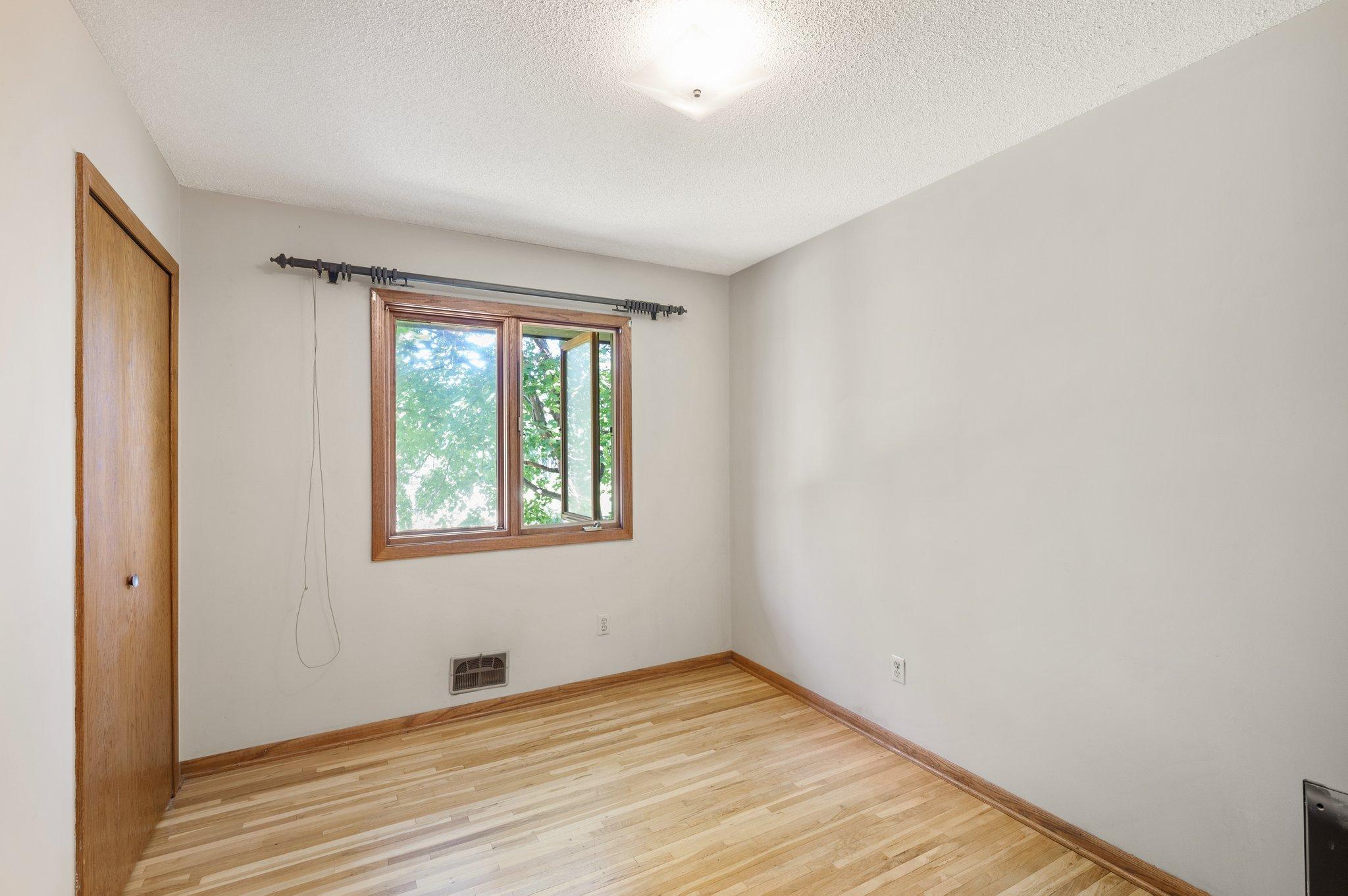 5716 Hansen Road Edina, MN 55436 - Photo 14 of 45