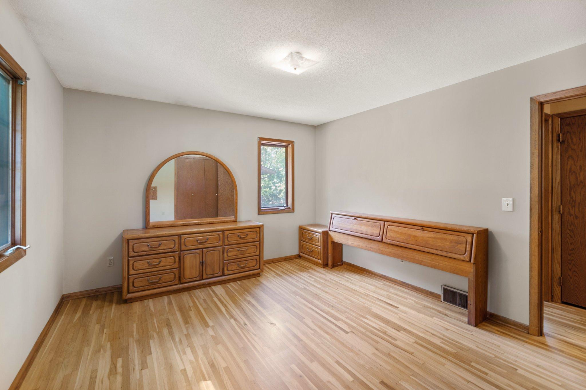 5716 Hansen Road Edina, MN 55436 - Photo 16 of 45