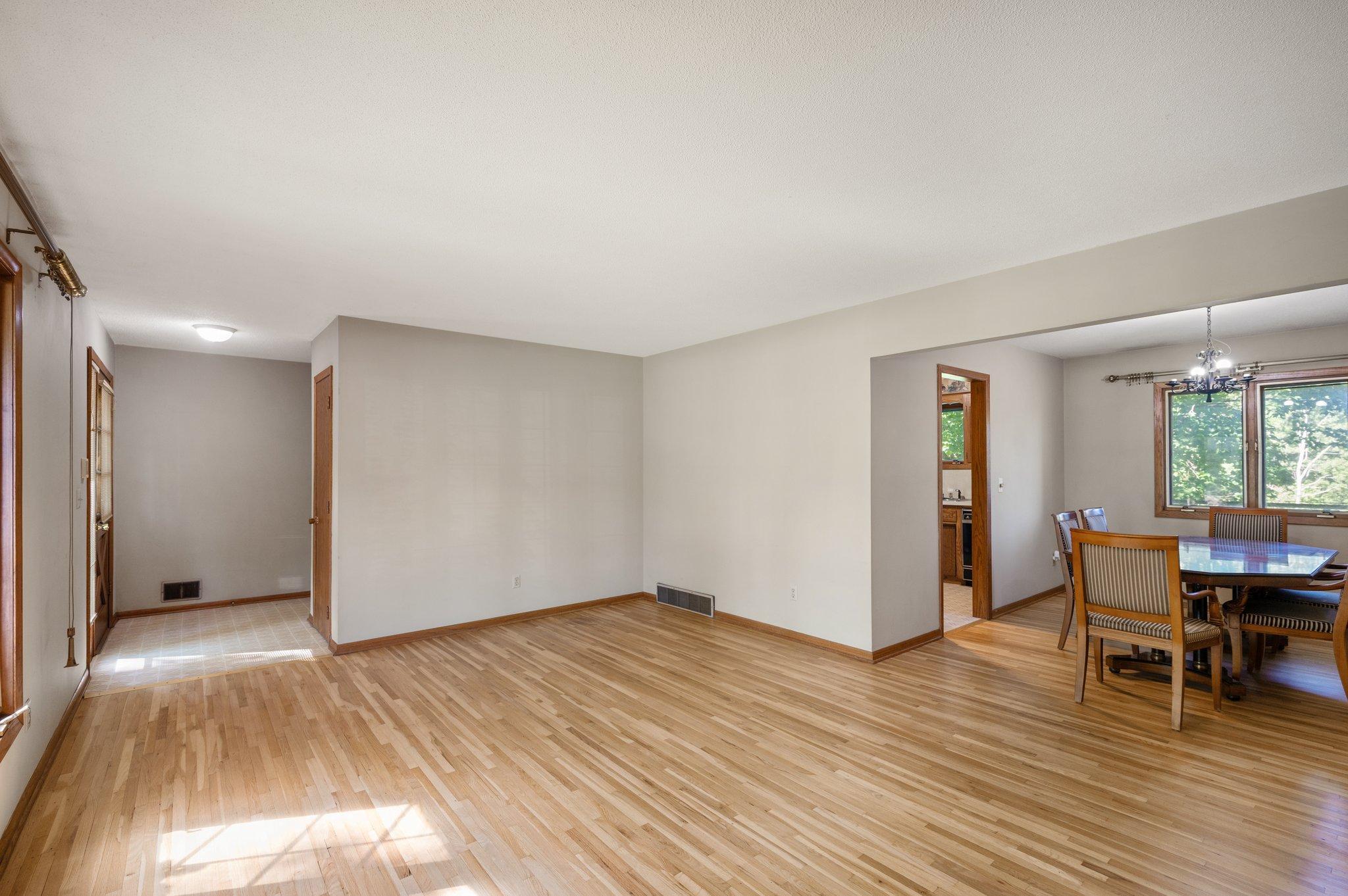 5716 Hansen Road Edina, MN 55436 - Photo 4 of 45