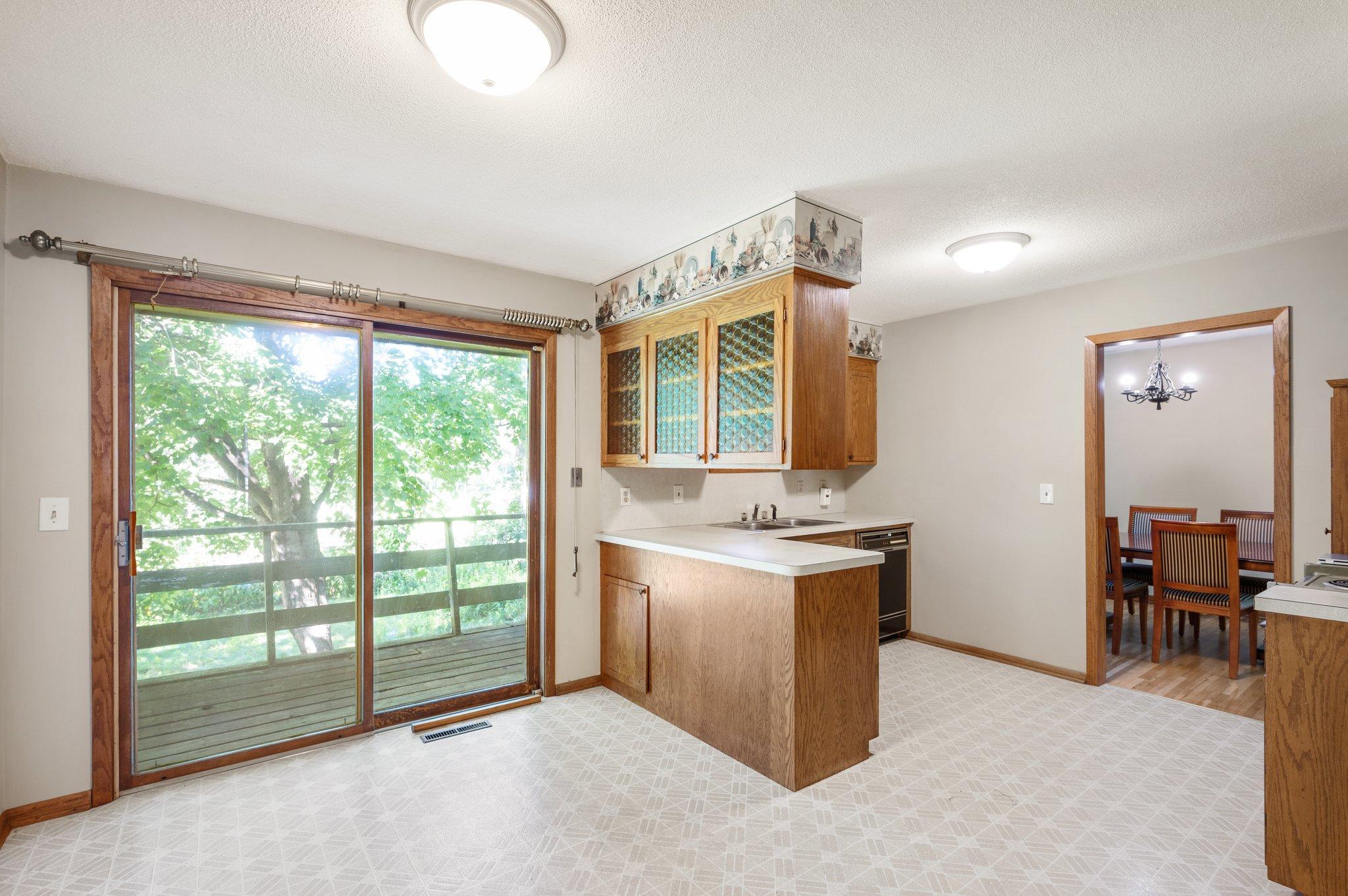 5716 Hansen Road Edina, MN 55436 - Photo 9 of 45