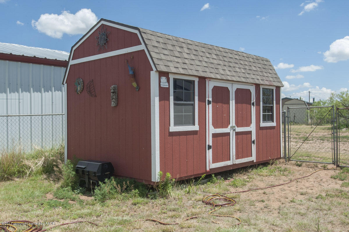 8411 Arlie Road Amarillo, TX 79108 - Photo 36 of 37 STORAGE