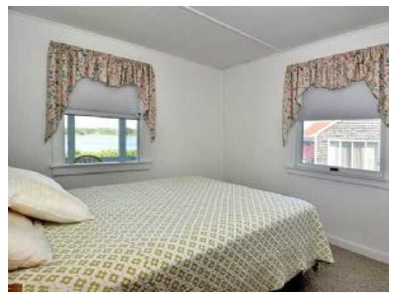 55 Franks Neck Road Narragansett, RI 02882 - Photo 14 of 15 Bedroom.