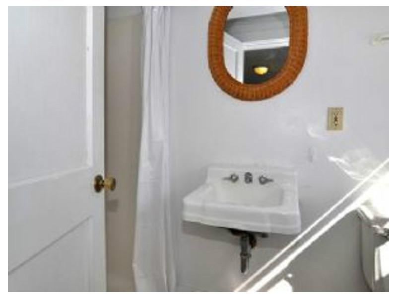 55 Franks Neck Road Narragansett, RI 02882 - Photo 15 of 15 Bathroom.