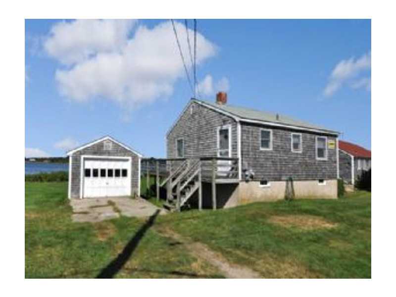 55 Franks Neck Road Narragansett, RI 02882 - Photo 2 of 15 Exterior Front.