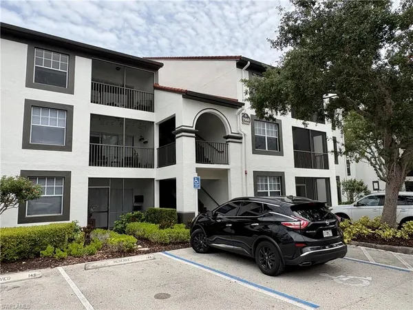 $1,800 | 7960 Preserve Circle, Unit 635, Naples, FL 34119
