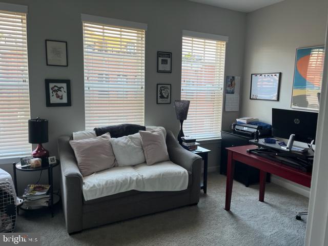 404 Ironsides Square Southeast Leesburg, VA 20175 - Photo 7 of 8